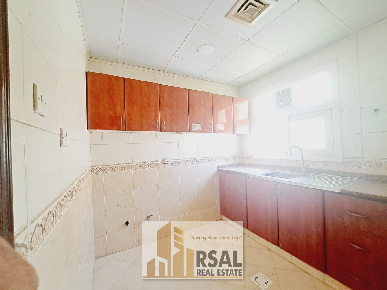 Specious 1BHK With Nice Finishing/Family Building/Near Lulu Shopping Center