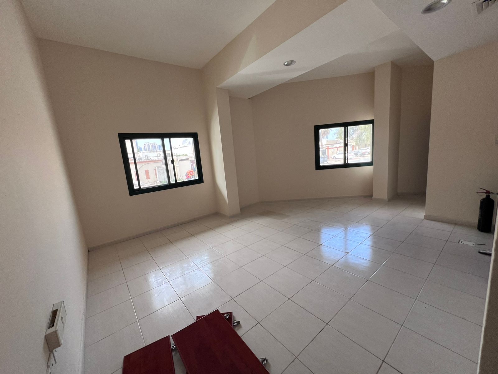 Largest spaces in Al Rashidiya, Ajman - Ground floor studio - Excellent space and reasonable price